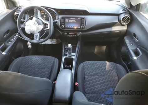 2021 Nissan Kicks Sv z USA, uszkodzony, nr VIN 3N1CP5CV0ML468853